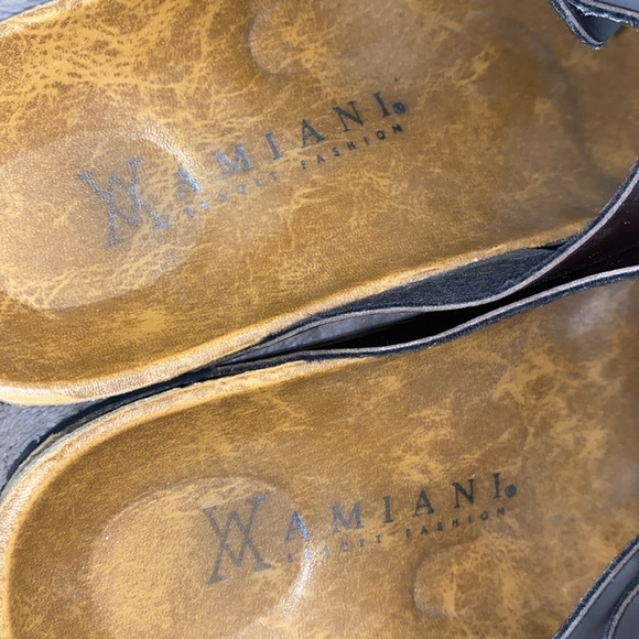 0307 Pier 27 Vamiani Slides - Picture 5 of 9